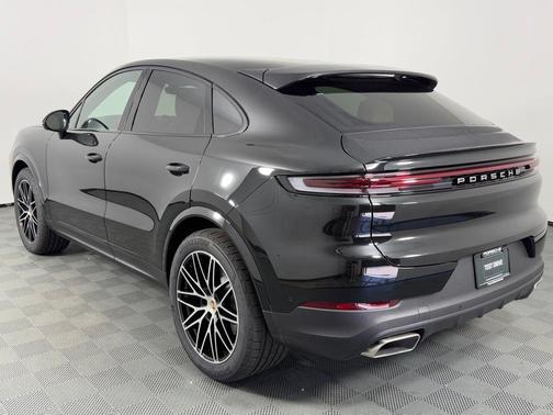 2026 Porsche Cayenne AWD