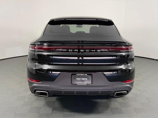 2026 Porsche Cayenne AWD