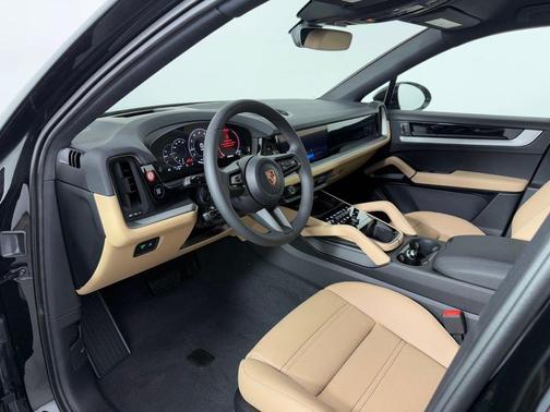 2026 Porsche Cayenne AWD