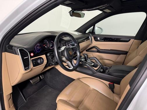 2021 Porsche Cayenne S