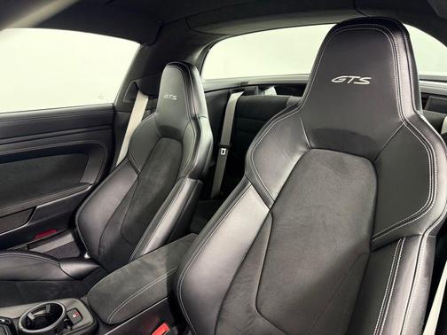 2023 Porsche 911 Targa 4 GTS