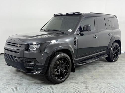2023 Land Rover Defender 110 X-Dynamic SE