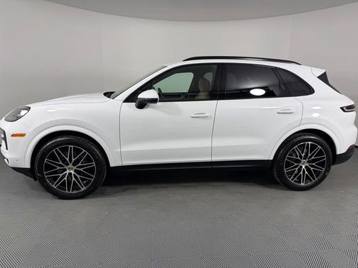 2026 Porsche Cayenne Base