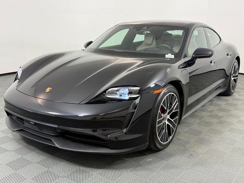 2022 Porsche Taycan 4S