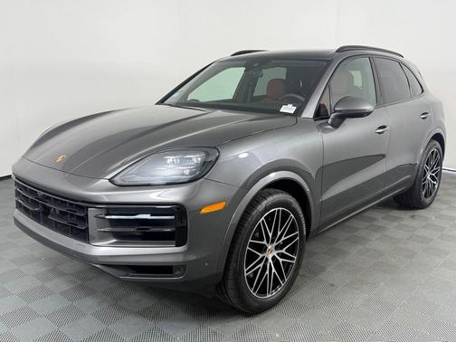 2025 Porsche Cayenne Base