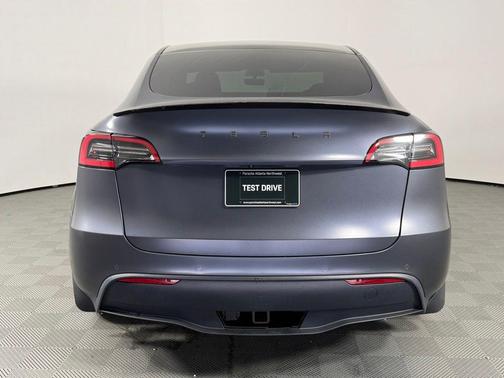 Midnight Silver Metallic 2021 Tesla Model Y Performance