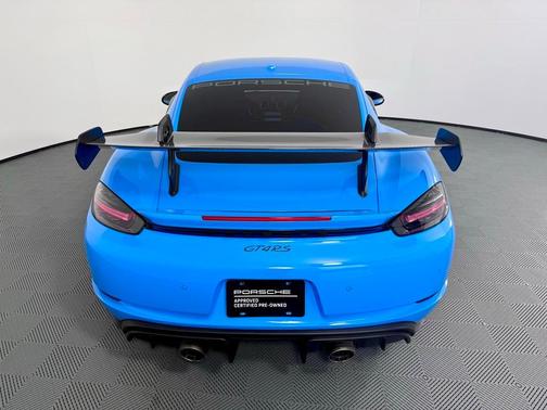 2023 Porsche 718 Cayman GT4 RS