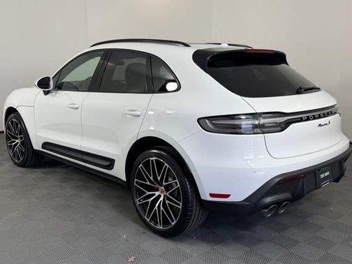 2026 Porsche Macan S