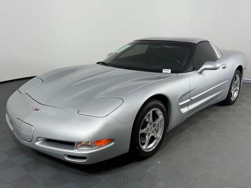 2003 Chevrolet Corvette Base