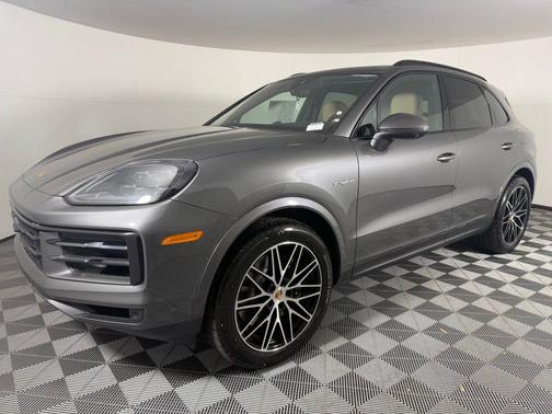 2026 Porsche Cayenne AWD