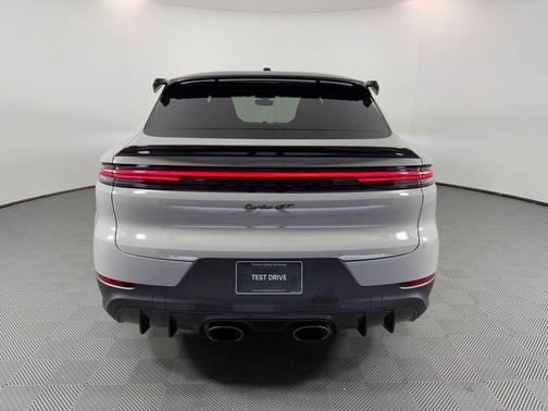 2024 Porsche Cayenne Turbo GT