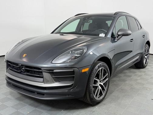 2025 Porsche Macan T
