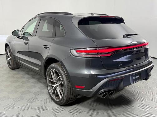 2025 Porsche Macan T