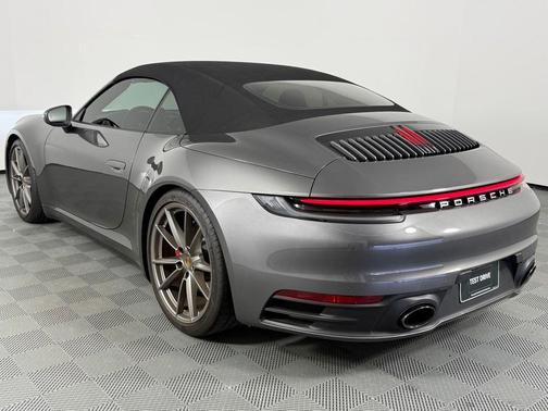 2020 Porsche 911 Carrera 4S