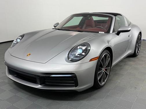2022 Porsche 911 Targa 4S