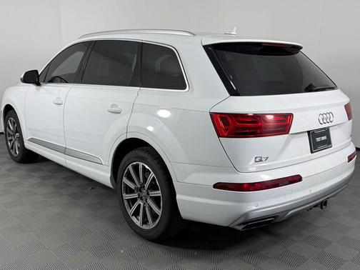 2018 Audi Q7 2.0T Premium Plus