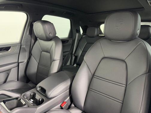 2026 Porsche Cayenne GTS