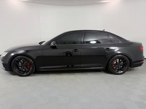2018 Audi A4 2.0T Premium