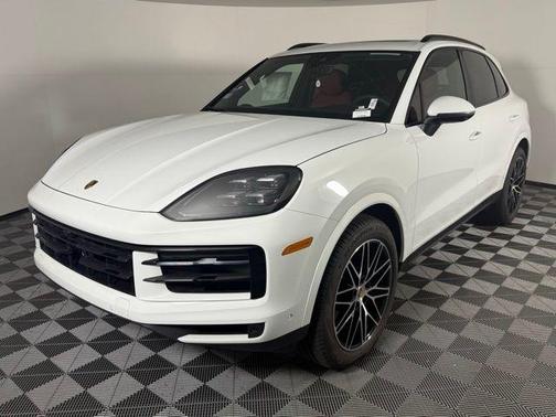 2025 Porsche Cayenne Base