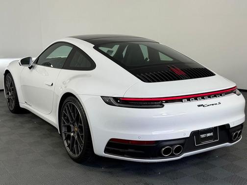 2024 Porsche 911 Carrera S