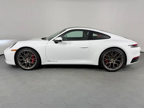 2024 Porsche 911 Carrera S