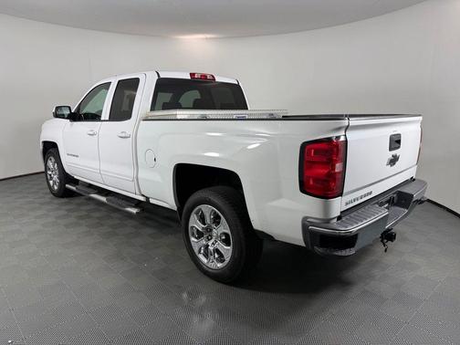 Summit White 2018 Chevrolet Silverado 1500 1LT
