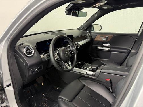 2023 Mercedes-Benz EQB 250 Base