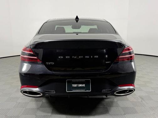 2023 Genesis G70 3.3T