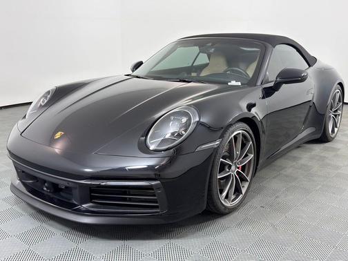 Jet Black Metallic 2020 Porsche 911 Carrera S