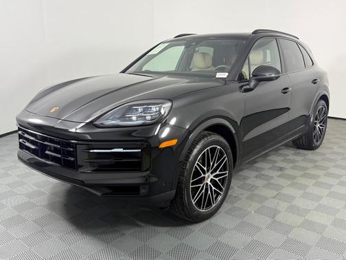 2025 Porsche Cayenne Base