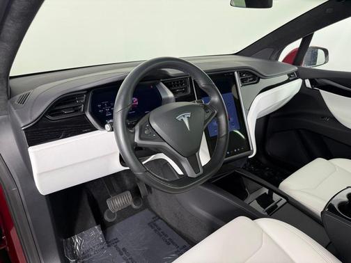 2018 Tesla Model X 75D
