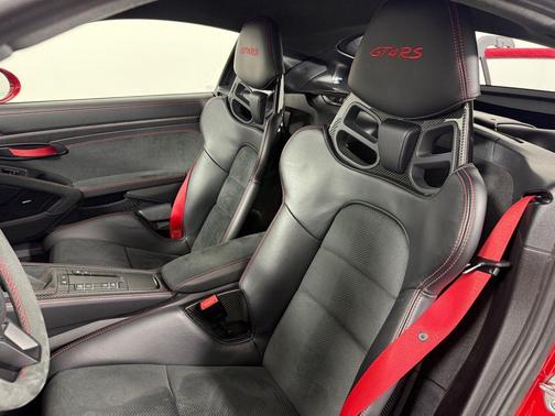 2025 Porsche 718 Cayman GT4 RS