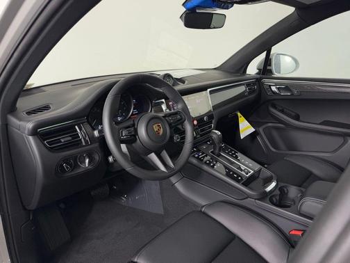 2026 Porsche Macan GTS
