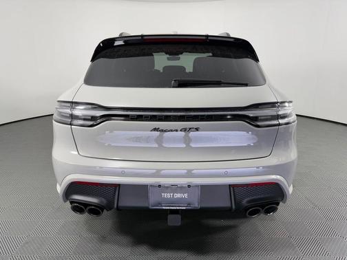 2026 Porsche Macan GTS