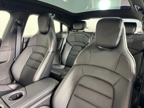2022 Porsche Taycan 4S