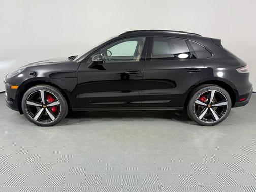 2025 Porsche Macan S