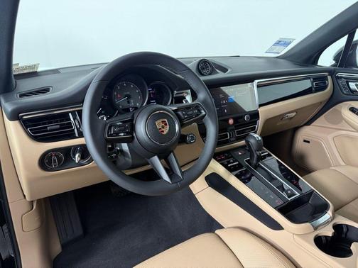 2025 Porsche Macan S