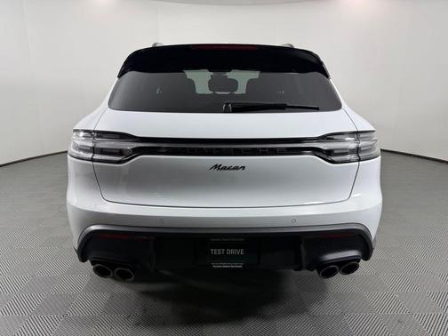 Carrara White 2026 Porsche Macan Base