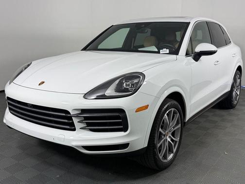 2023 Porsche Cayenne 