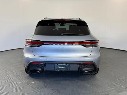 Dolomite Gray 2026 Porsche Macan Base
