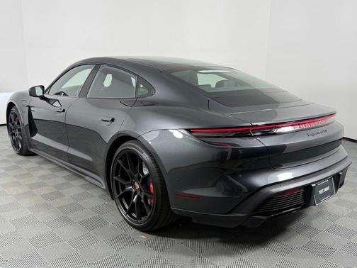 2025 Porsche Taycan GTS