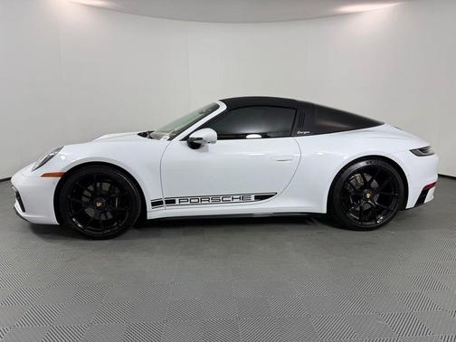 Carrara White Metallic 2023 Porsche 911 Targa 4S