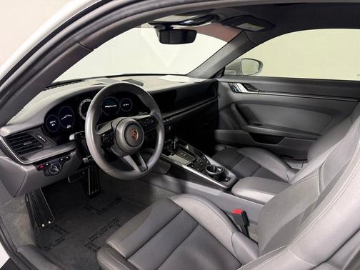 Carrara White Metallic 2020 Porsche 911 Carrera