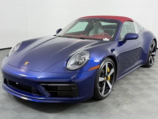 2024 Porsche 911 Targa 4S