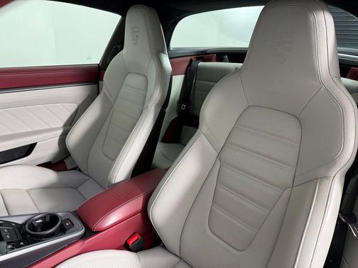 2024 Porsche 911 Targa 4S