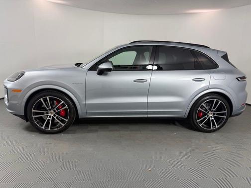 2026 Porsche Cayenne S