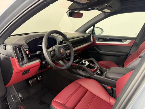 2026 Porsche Cayenne S