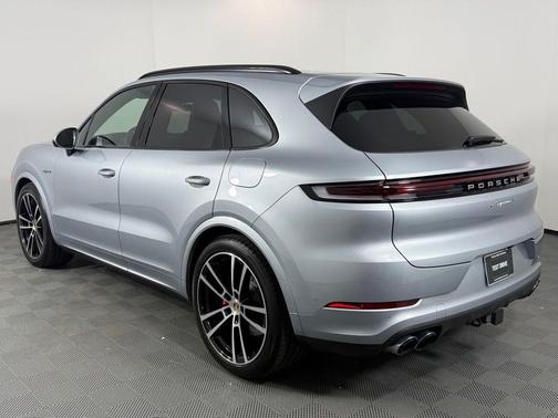 2026 Porsche Cayenne S