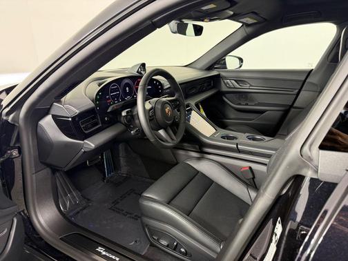 2026 Porsche Taycan 4