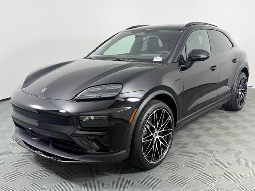 2025 Porsche Macan Electric Turbo